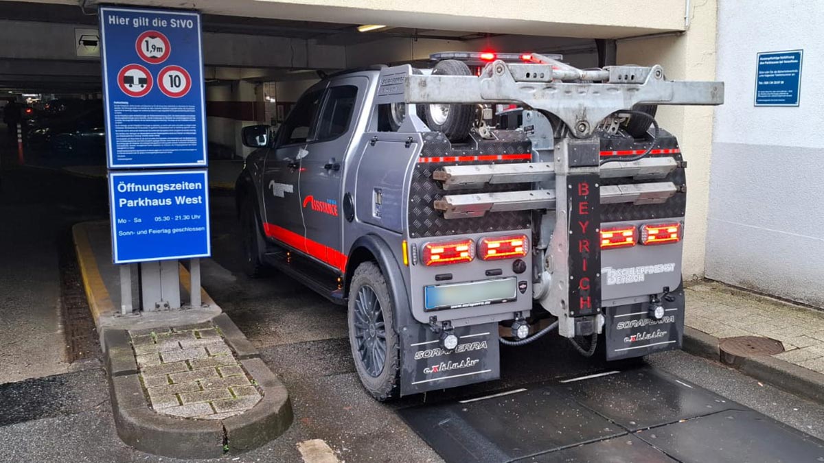 Abschleppservice in Tiefgaragen und Parkhäusern